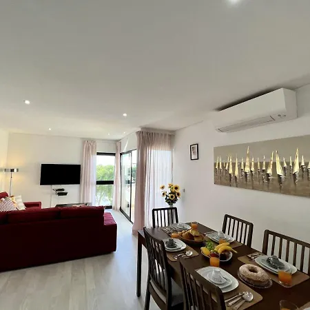 Panoramic View With Pool By Homing Apartman Vilamoura