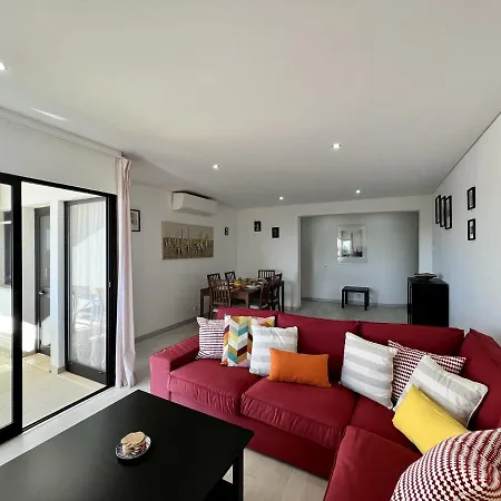 Panoramic View With Pool By Homing Vilamoura